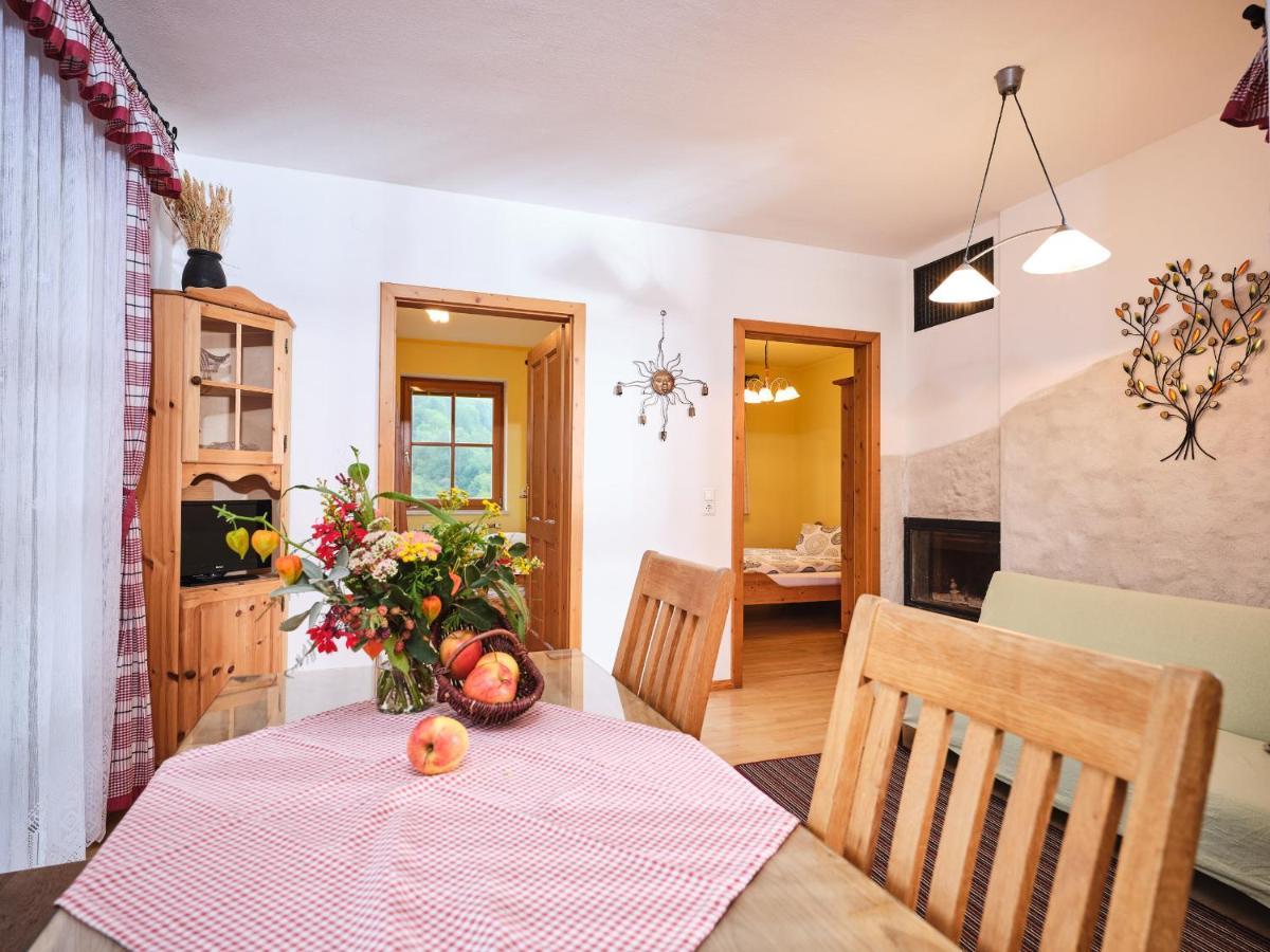 Appartamento Zwergerlhof Loich Esterno foto