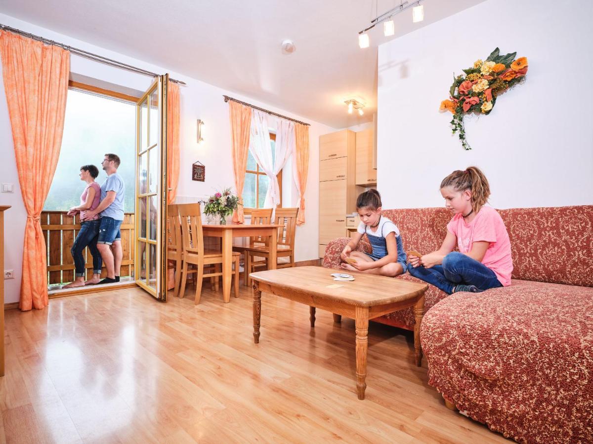 Appartamento Zwergerlhof Loich Esterno foto